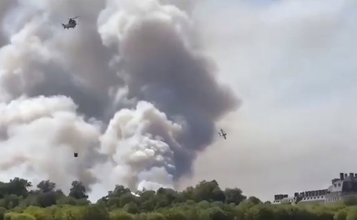 France wildfires threaten Fontainebleau Palace.