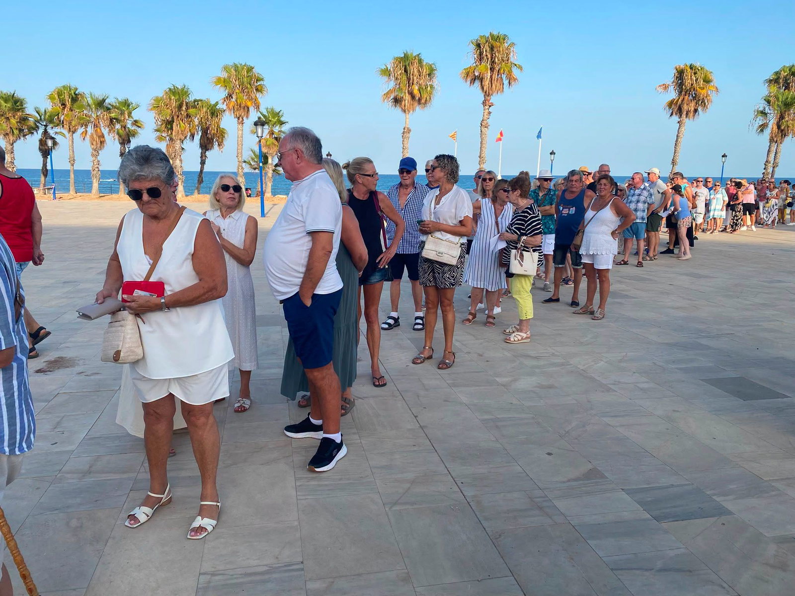 Spain’s 30,000-strong Costa Blanca community begins bid for independence