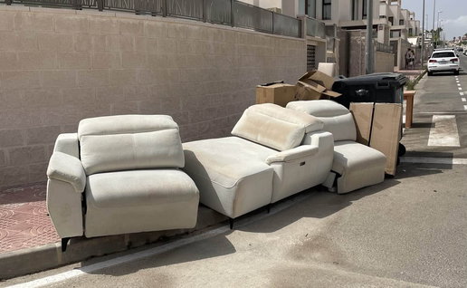 Rojales cracks down on illegal dumping with increased police patrols.