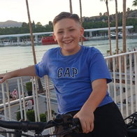 Samuel, ready to cycle the world for dogs in animal shelters.