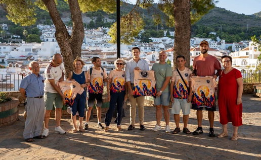 Promoting the 2026 charity walk of Cañada del Lobo