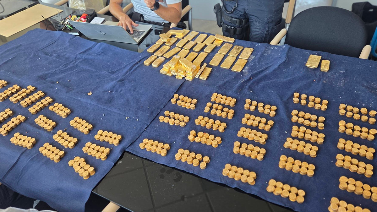 ‘We’ve found gold’: Belgian builders strike €9m treasure hidden behind ...