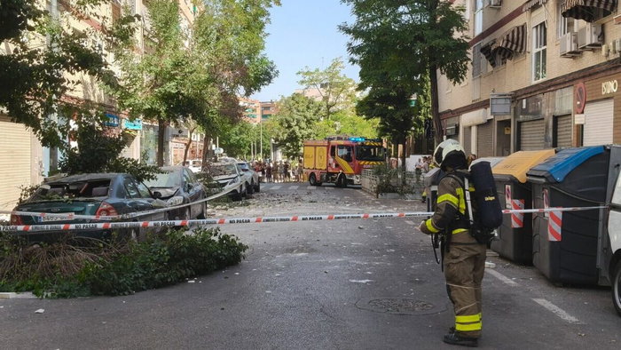 Granada shaken by several large quakes.