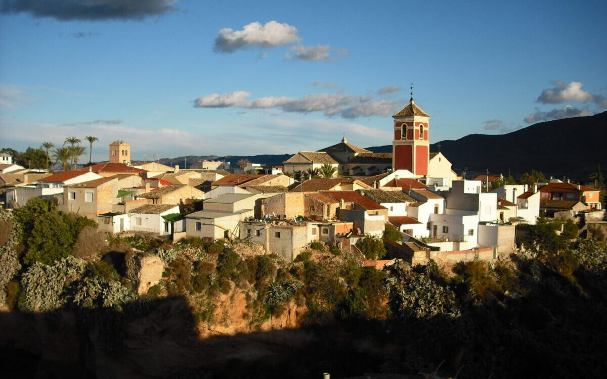 Erdbeben der Stärke 4,1 erschüttert Murcia und lässt Fenster vor lauter ...