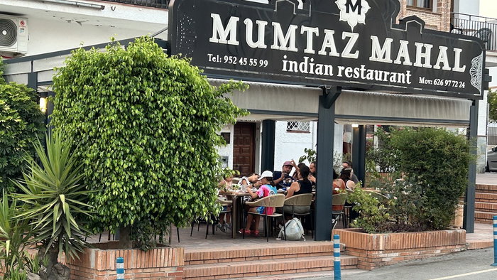 MUMTAZ MAHAL, Indan restaurant in Coin.