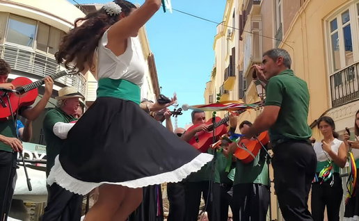 Street dancing in Moclinejo.