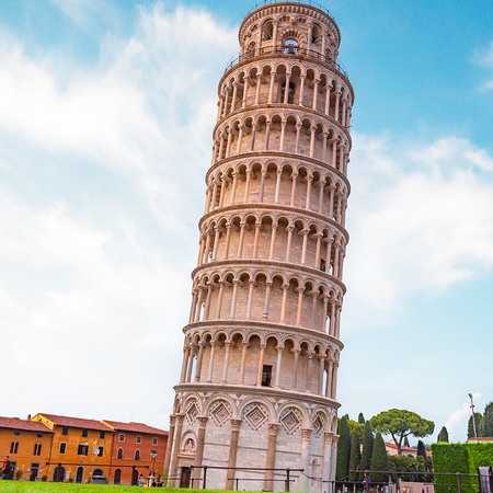 Leaning tower of pisa