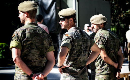 Three Spanish soldier standing next to each other