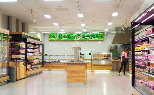 The ready to eat food section in a Spanish food section