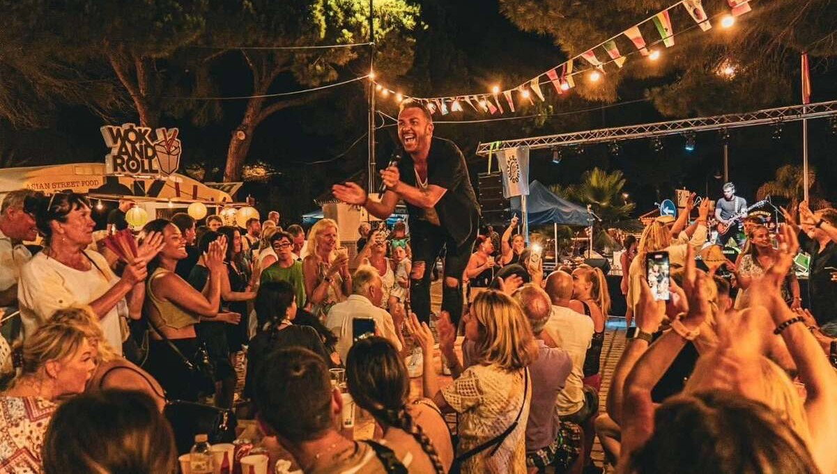 A Feast for the ears and taste as the Food Truck Experience returns to ...