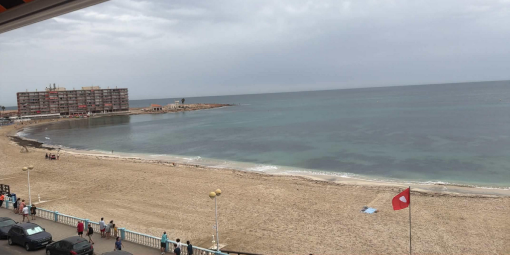 Beaches closed: Metatsunami risk sparks warning across Murcia and Torrevieja