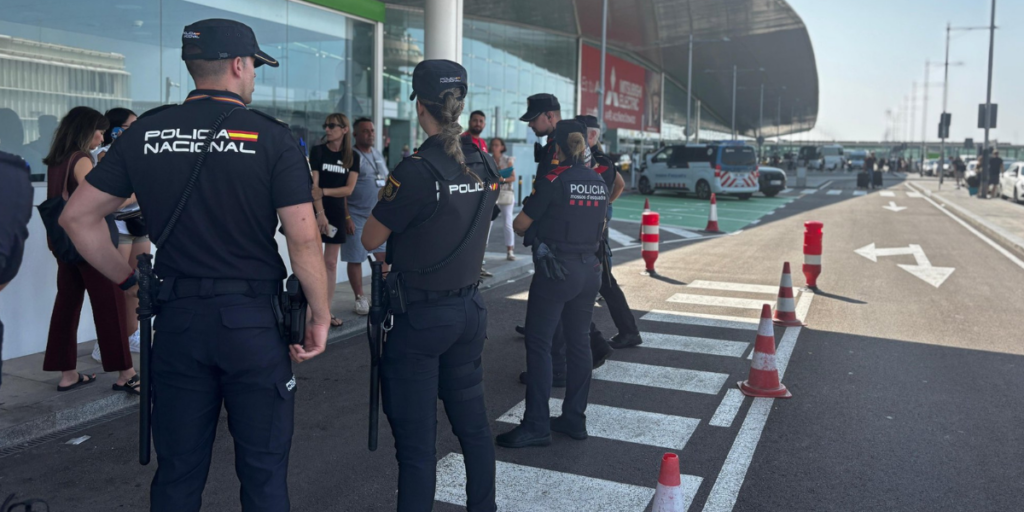 Spain hits back at Italy with border checks as Ceuta migration row escalates