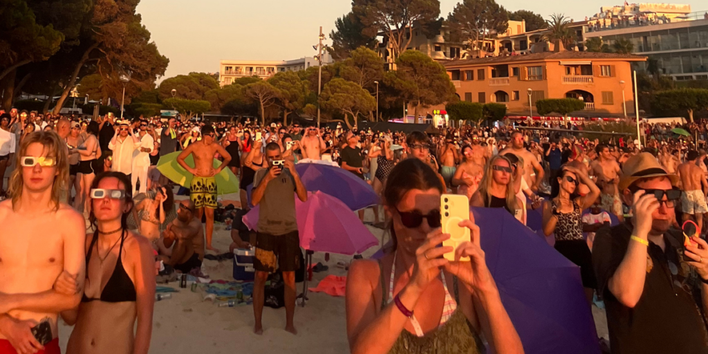 Mallorca erupts in cheers as total solar eclipse turns day to night in once-in-a-lifetime spectacle