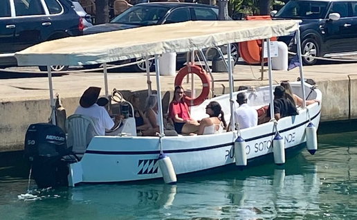 Sotogrande's free Vaporetto taxi rides.