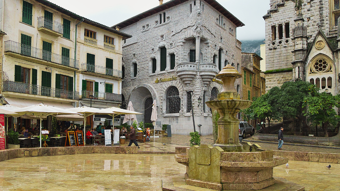 New cultural event will transform Plaça Constitució