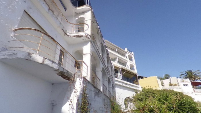 Exclusive flat for sale by Nerja council.
