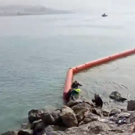 Floating barrier installed