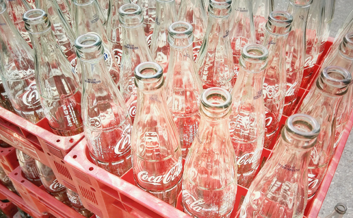 Hundreds of Glass Bottles Smash Across Busy Calp Roundabout After Falling From Lorry