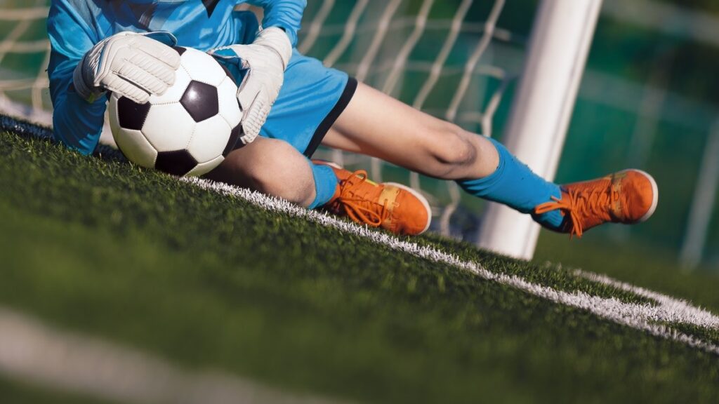 Who is the top goalkeeper in Estepona? We are about to find out. Could it be you?