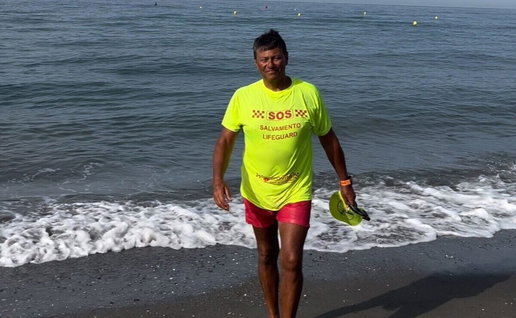 Guillermo Lachica Pando, lifeguard