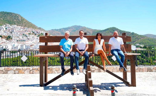 ojen giant bench