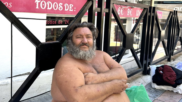 homeless man oscar in fuengirola