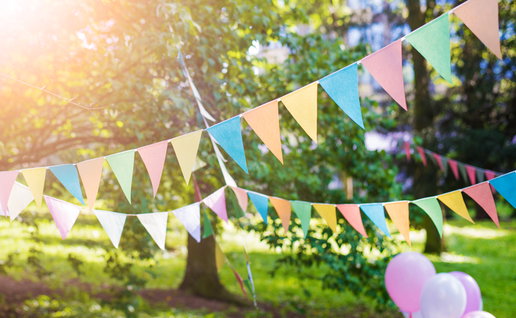 Costa Blanca towns bring back colourful street traditions for patron saint fiestas.