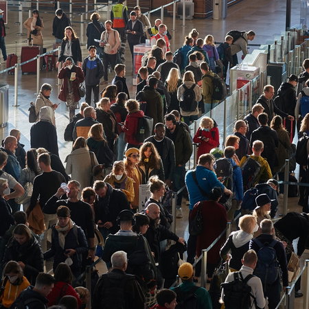 Airport passport queues