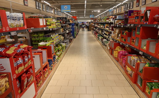 An aisle in a lidl supermarket in Spain