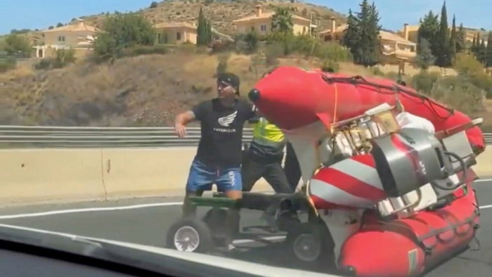 Speed boat stuck on A-7 motorway.