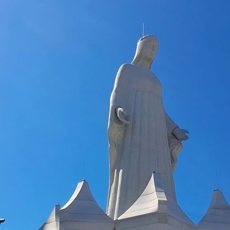 Virgin Mary statue unveiled in Poland.