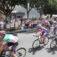 La Vuelta zips through Marbella.