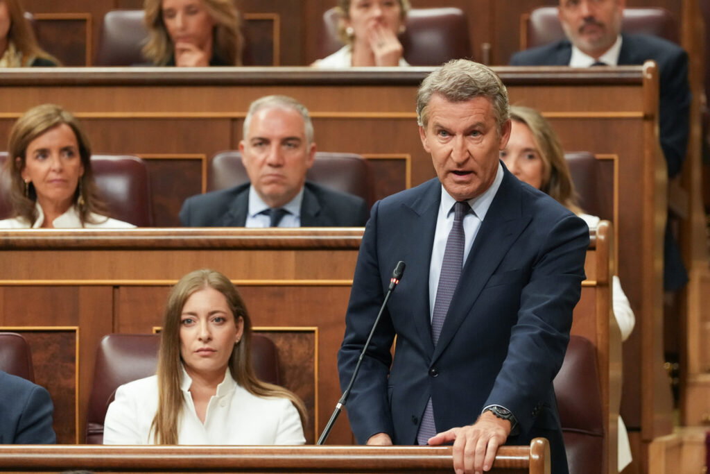 Feijóo targets Spain’s rising prices with 0% food VAT and lower energy tax