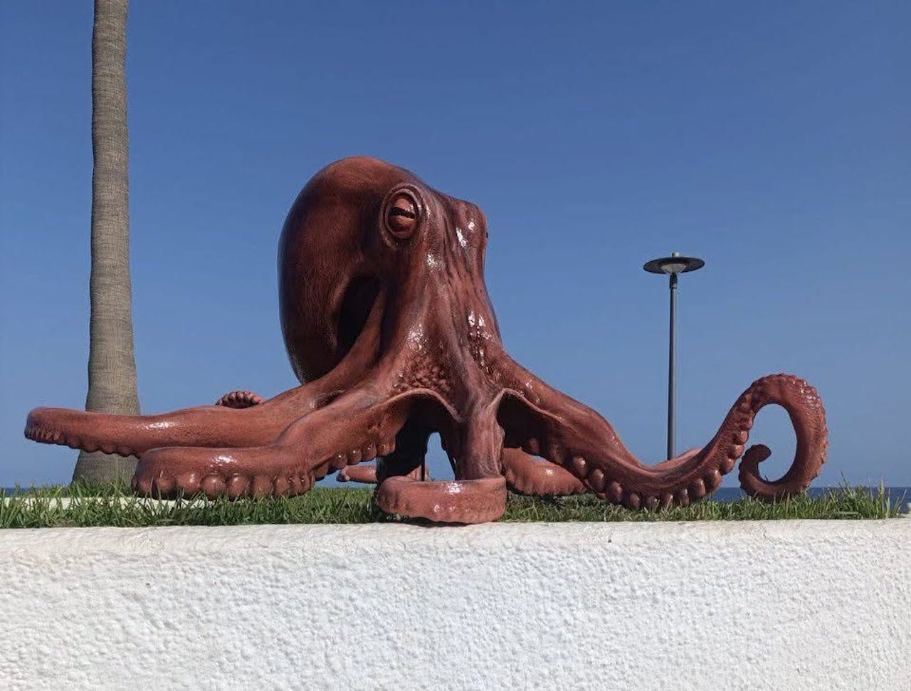 New marine sculptures tell Garrucha’s history