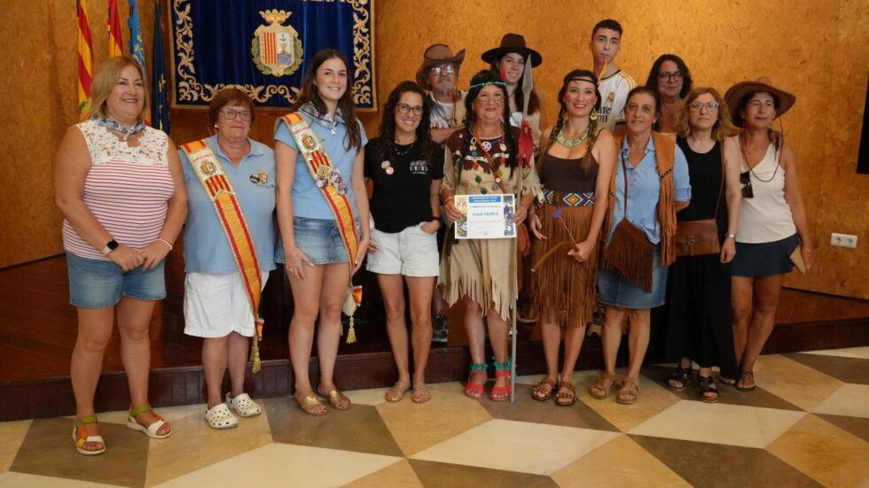 Santa Pola: Wild West street wins top prize as pirate invasion draws 1,000 spectators