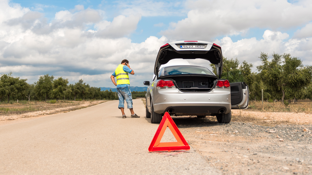 Broken down in Spain? DGT plans to step in if your insurer leaves you waiting more than an hour