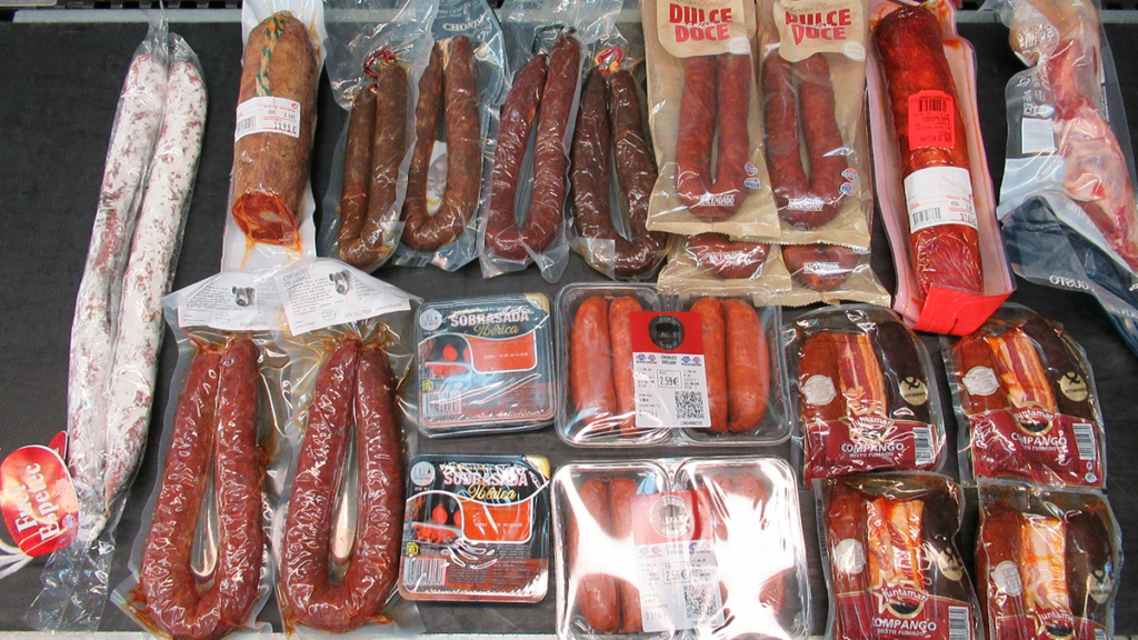 American fined after 9kg Mercadona meat haul found in airport luggage