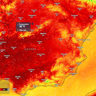 A forecast temperature map of Spain and Portugal for Thursday at 5pm, shaded deep red across the southwest, with Córdoba, Sevilla and Badajoz at 36ºC, Madrid at 34ºC, Zaragoza at 33ºC and Barcelona at 28ºC.