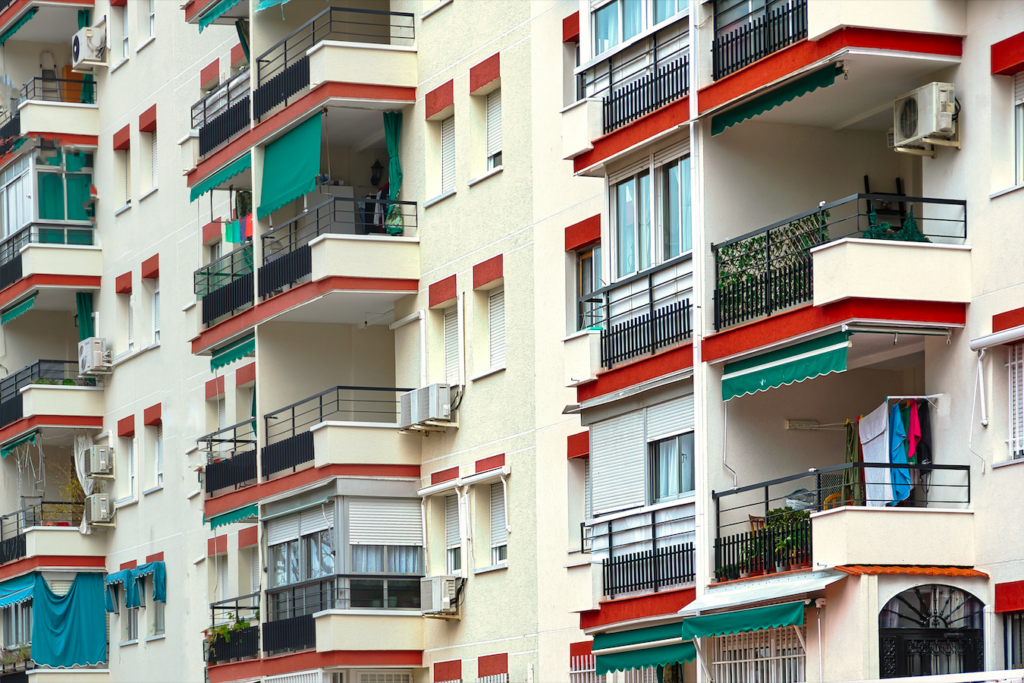 Mother plunges from balcony trying to save her son as Spanish apartment safety comes under scrutiny