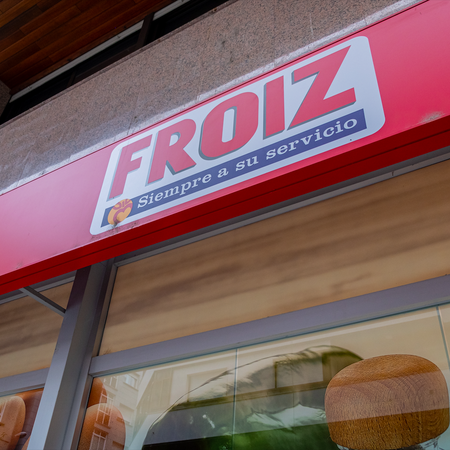 Supermarket logo of Galician store Froiz