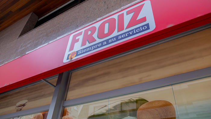 Supermarket logo of Galician store Froiz