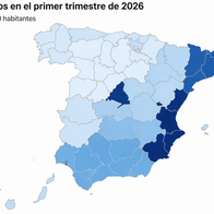 Blue choropleth map of Spain showing lanzamientos per 100,000 inhabitants in Q1 2026