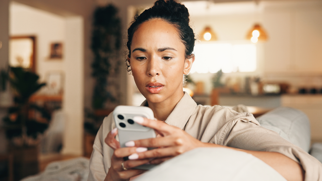 Police warn of new WhatsApp scam that can ask your family for money without you knowing