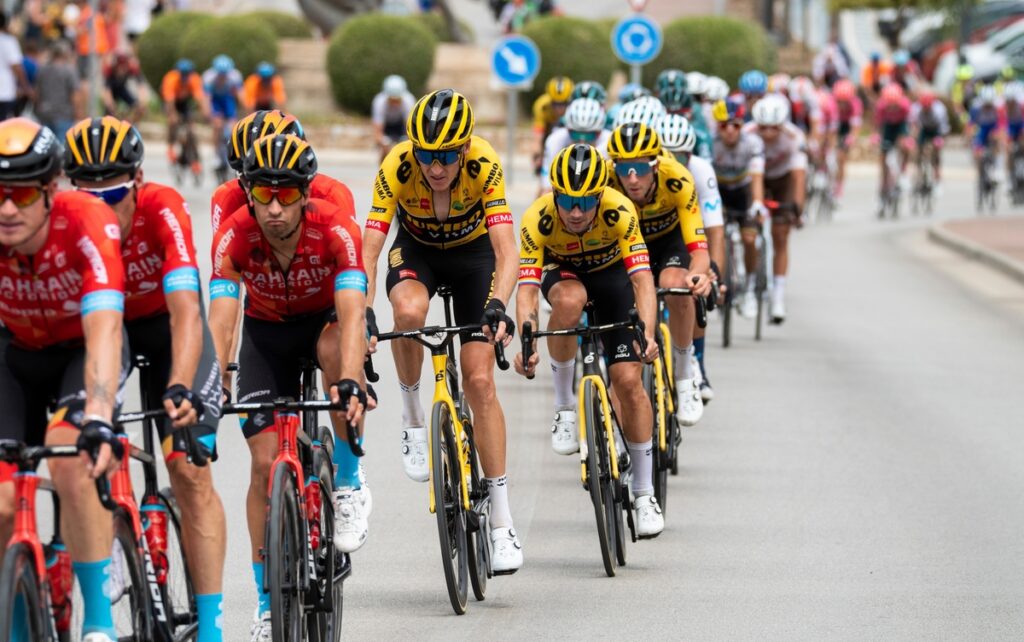Costa del Sol glory. Coast stops for La Vuelta emotion for world cycling stars