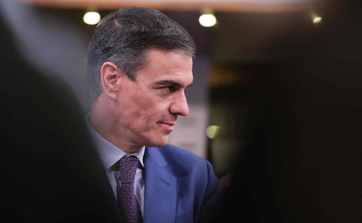 Pedro Sánchez as a police report raises fresh questions over the Ceuta invasion