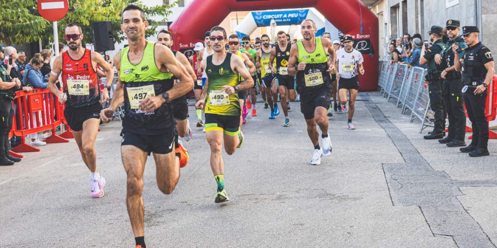 Marina Alta runners battle it out as 21K race crowns its champions