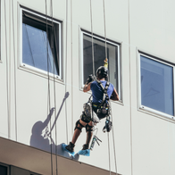 Benidorm woman faces trial after allegedly cutting worker’s safety rope