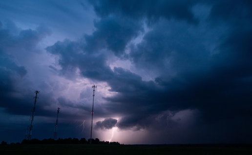 storms with lightning