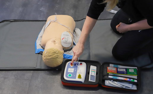 La Marina fundraiser aims to provide life-saving community defibrillator.