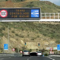 Average speed camera warning in Spain.